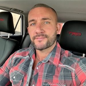 Meet your Posher, Scott